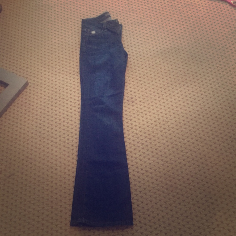 Joe’s jeans “The Honey- Booty Fit”